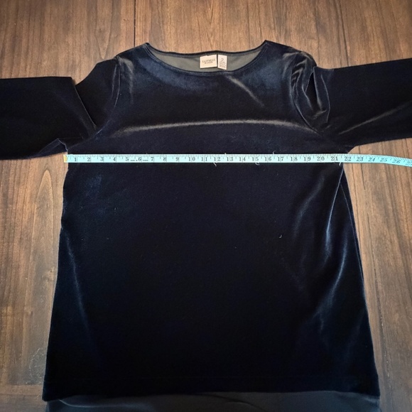 Easywear by Chicos Black Velvet Tunic with sheer hem, Size Large, (2) in Chico's - Picture 12 of 12